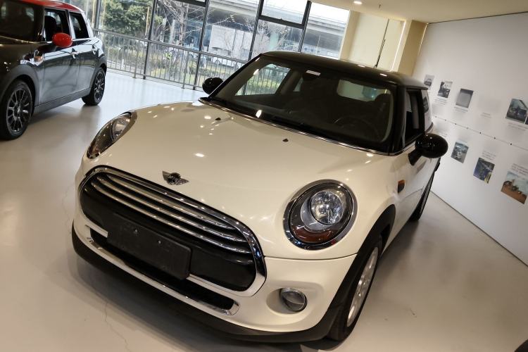 Used MINI MINI 2014 1.5T COOPER Fun