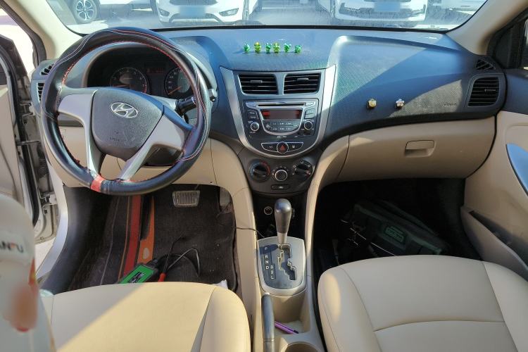 Used Hyundai Verna 2014 1.4L Automatic Smart GLS
