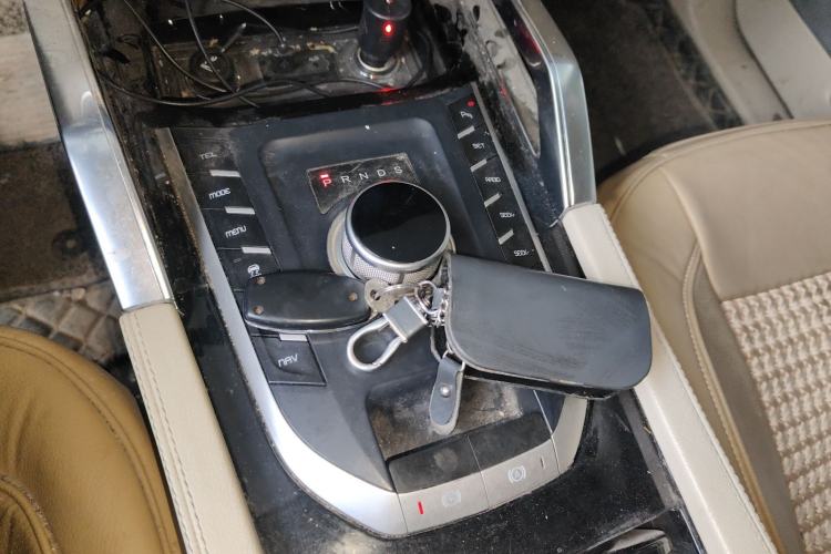 Used Zotye T700 2017 1.8T Dual-Clutch Prestige Model
