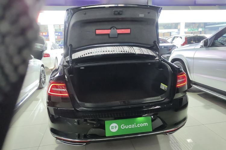 Used Volkswagen Magotan 2019 330TSI DSG Luxury Version China VI Standard
