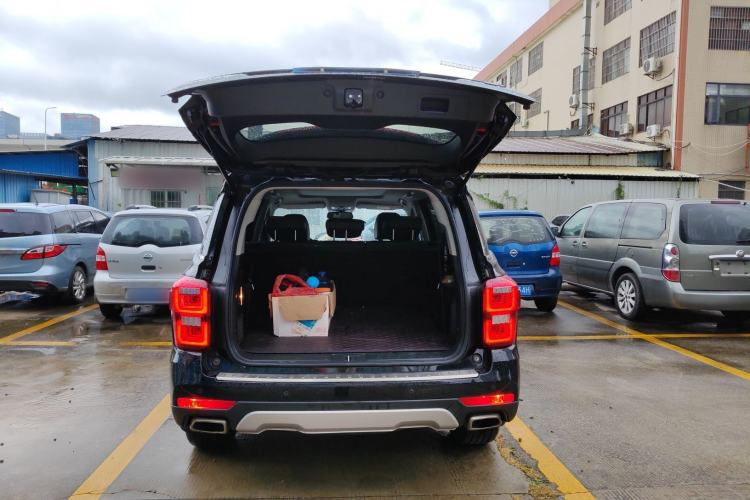 Used GAC Trumpchi GS8 2017 320T Two-Wheel Drive Luxury Smart Connectivity Version (7 Seats)
