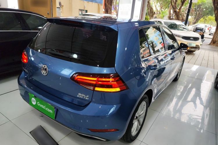 Used Volkswagen Golf 2018 230TSI Automatic Comfort Model
