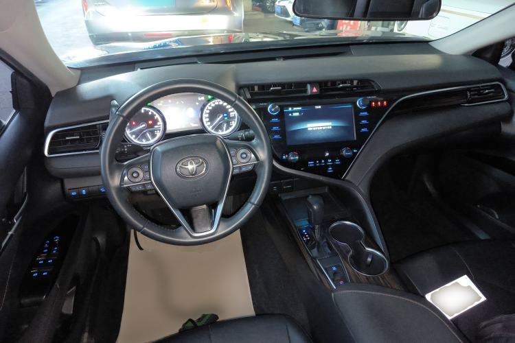 Used Toyota Camry 2019 Revised Version 2.0G Luxury Edition