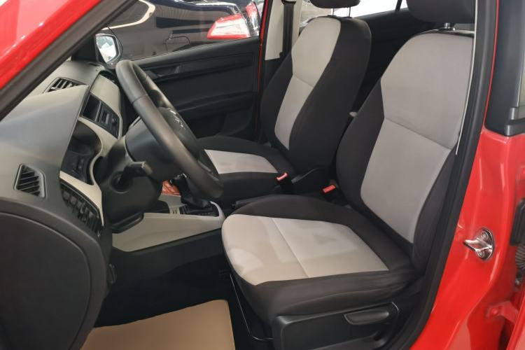 Used Skoda Fabia 2015 1.4L Automatic Front-Drive Model