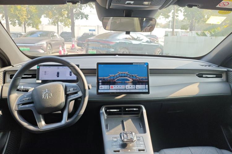 Used BYD Qin PLUS 2025 DM-i Smart Drive 55KM Beyond Model