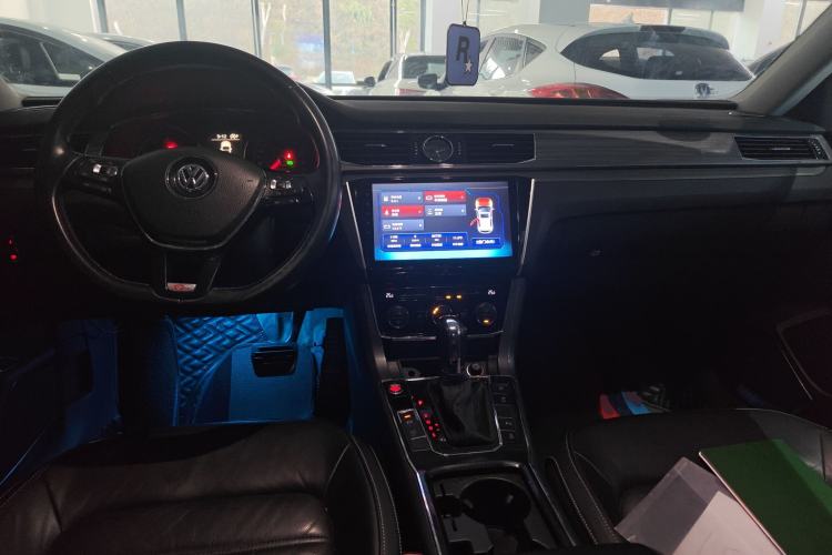 Used Volkswagen Passat 2017 330TSI DSG Luxury Edition