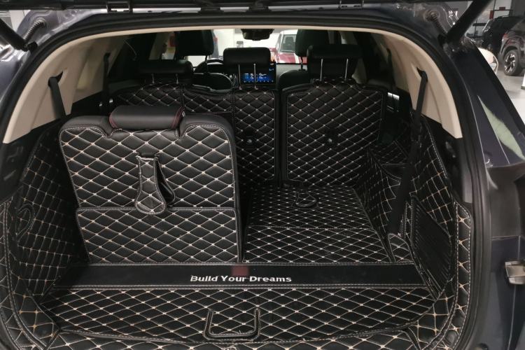 Used BYD Tang New Energy 2018 DM 2.0T All-Wheel Drive Smart Connectivity Luxury Model 7 Seats China V Emission Standard
