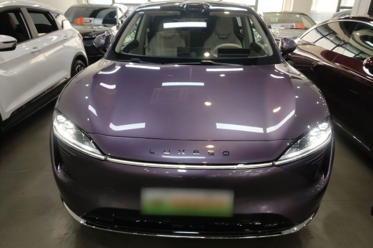 Used Hima Luxeed R7 2024 All-Electric 667 km Max

