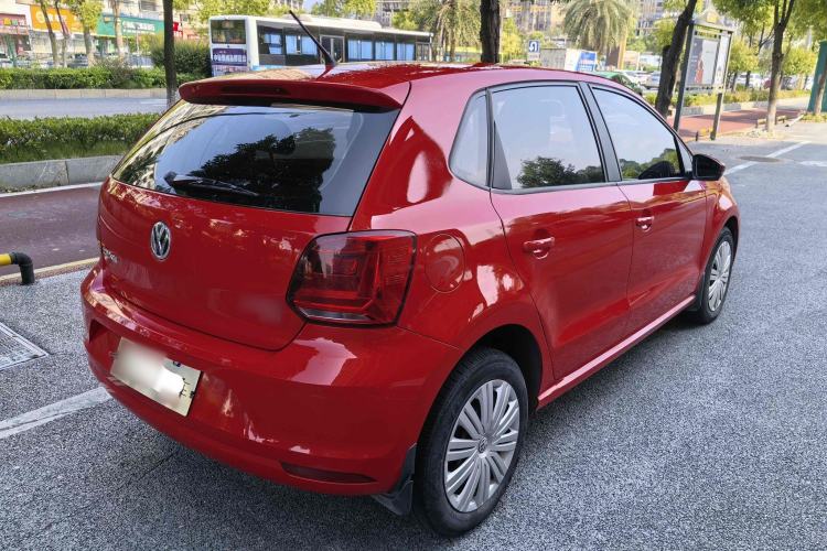 Used Volkswagen Polo 2016 1.6L Automatic Comfort Model
