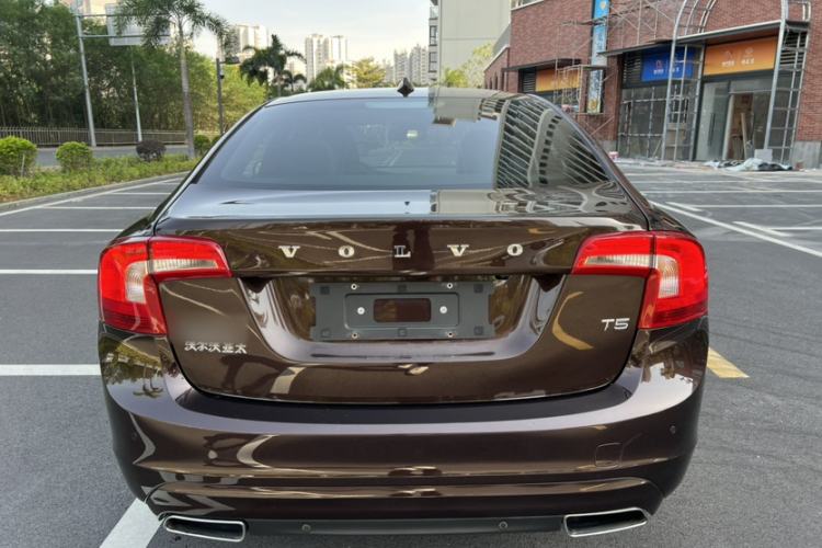 Used Volvo S60 2018 S60L T3 Smart Upgrade Edition
