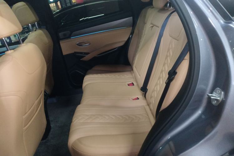 Used BYD Song L DM-i 2024 112 km Beyond Edition
