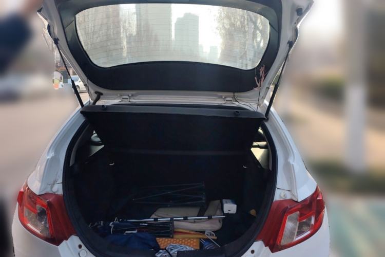 Used Geely Auto Classic Emgrand 2013 Hatchback 1.5L Manual Elite Model