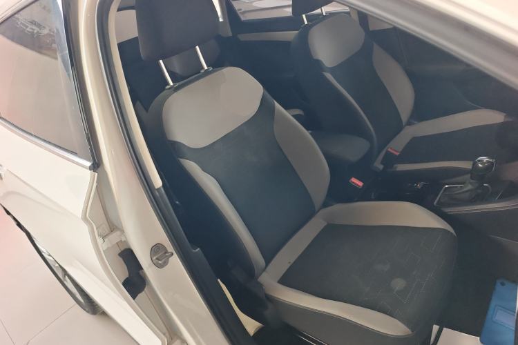 Used Jetta VS7 2023 280TSI Automatic Trend Edition
