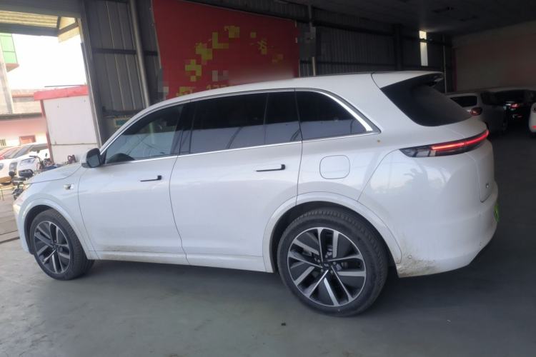 Used Li Auto L7 2023 Air model
