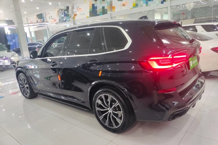 Used BMW X5 2022 xDrive40i M Sport Package
