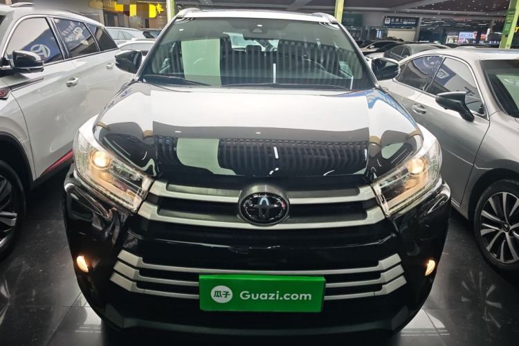 Used Toyota Highlander 2018 2.0T Four-Wheel Drive Luxury Version 7 Seats China VI Standard
