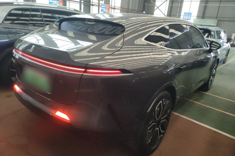 Used  11 2022 Long-Range Dual-Motor Luxury Edition 5 Seats
