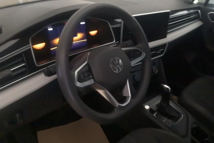 Used Volkswagen Tiguan L 2022 330TSI Automatic Two-Wheel Drive Comfort Edition
