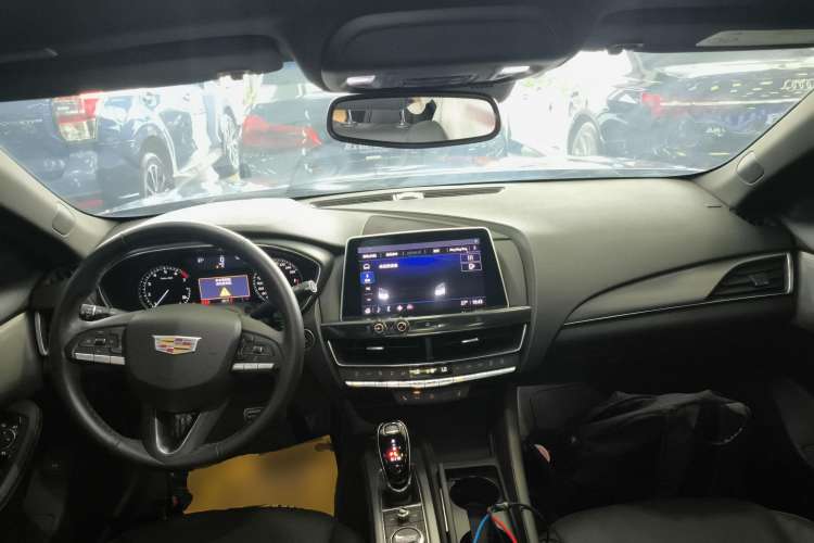 Used Cadillac CT5 2021 28T Luxury Version
