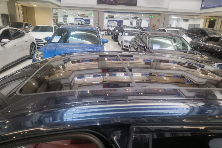 Used BMW i3 2023 eDrive 40 L Midnight Sports Package
