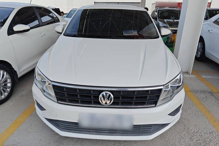 Used Volkswagen Jetta 2017 1.4L Manual Fashion Edition
