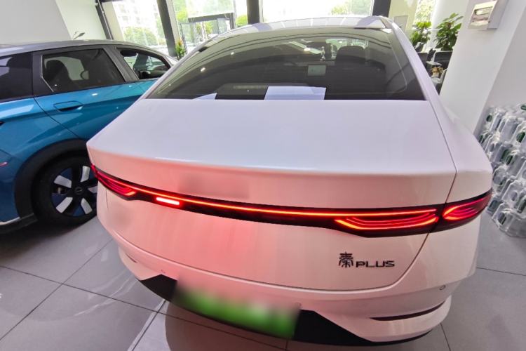 Used BYD Qin PLUS 2025 DM-i Smart Drive 55KM Leading Model