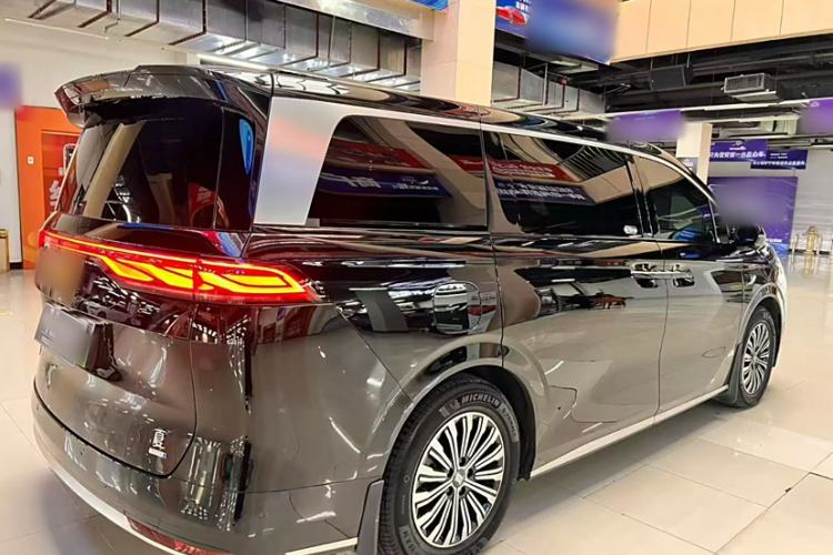 Used BYD Xia 2025 DM-i 1.5T 180km Excellence Model
