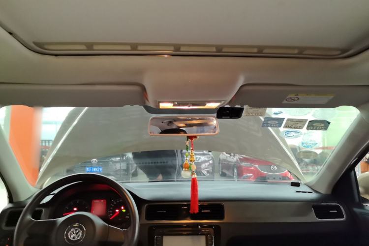 Used Volkswagen Santana 2015 1.6L Automatic Comfort Edition