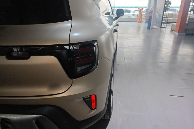 Used  #5 2024 Ultra-Long Range Extraordinary Journey Luxury Edition
