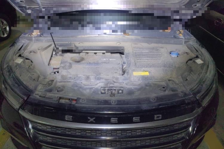 Used  Lingyun 2019 1.6T Two-Wheel Drive Diamond Edition
