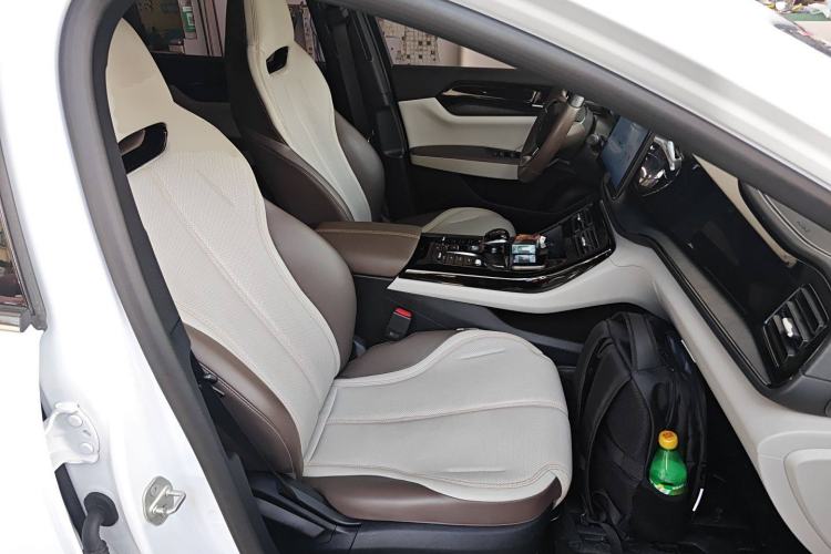 Used BYD Qin PLUS 2023 Champion Edition DM-i 55KM Leading Model
