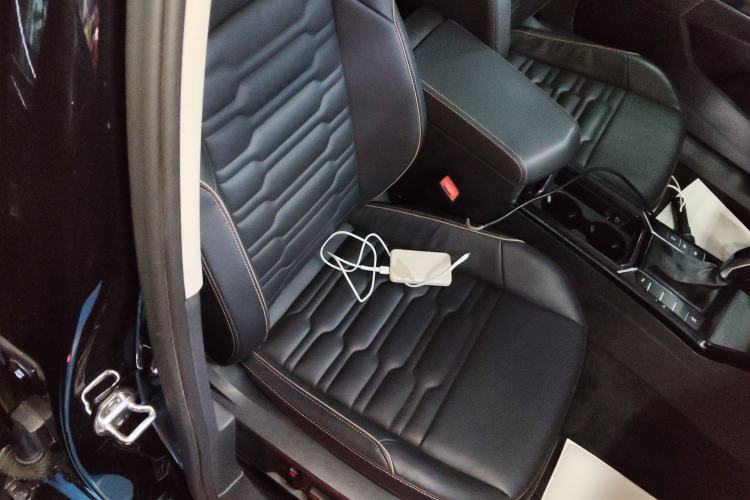 Used Volkswagen Passat 2020 330TSI Elite Edition China VI
