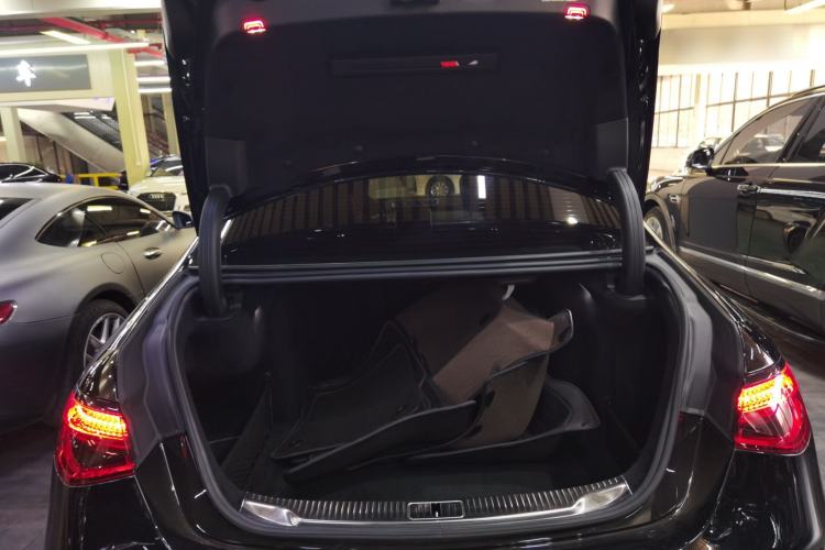 Used Mercedes-Benz S-Class 2024 Restyled S 400 L Business Version
