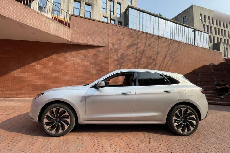 Used Hima AITO M5 2022 Extended-Range Four-Wheel Drive Performance Version
