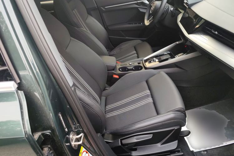 Used Audi A3 2024 Sportback 35 TFSI Fashionable Sports Model
