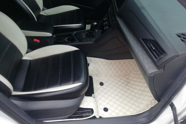 Used Volkswagen Tharu 2021 280TSI Two-Wheel Drive Trend Edition
