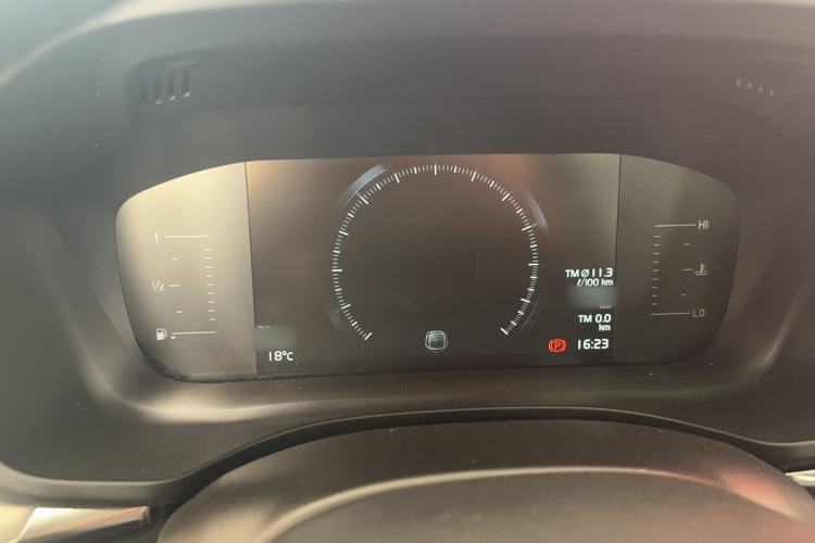 Used Volvo XC60 2019 T5 4x4 Smart Edition China V Standard
