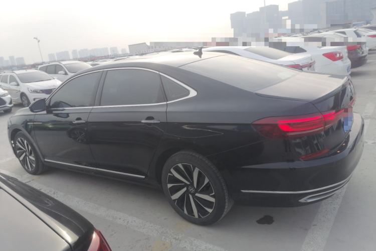 Used Volkswagen Passat 2024 380TSI Luxury Edition
