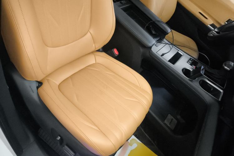 Used Toyota Sienna 2021 2.5L Hybrid Platinum Edition