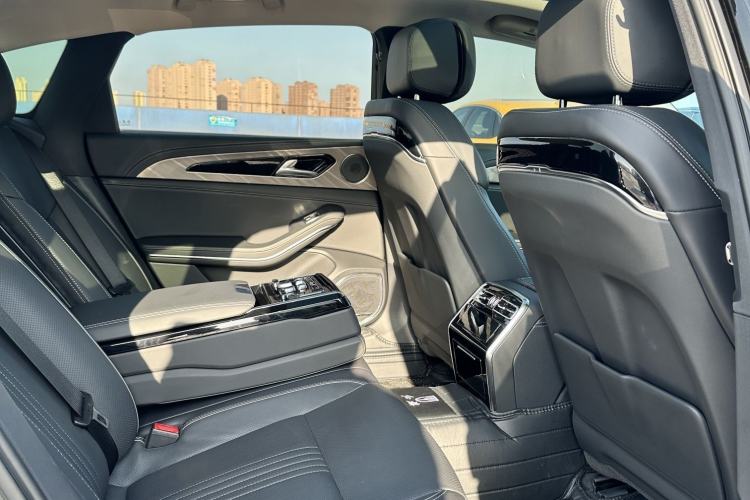 Used Hongqi H9 2020 2.0T Smart Connect Flagship Edition
