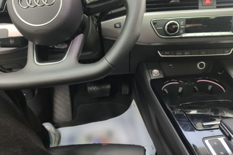 Used Audi A5 2023 Coupe 40 TFSI Fashionable and Dynamic Model
