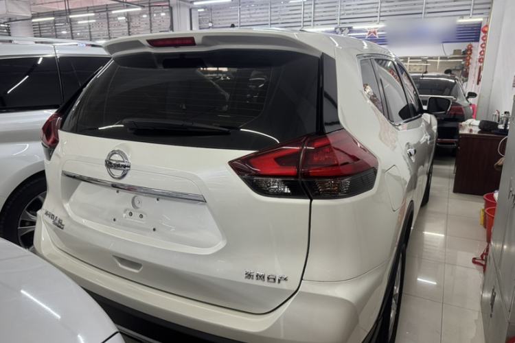 Used Nissan X-Trail 2022 2.0L Two-Wheel Drive Smart Connect & Comfort Edition
