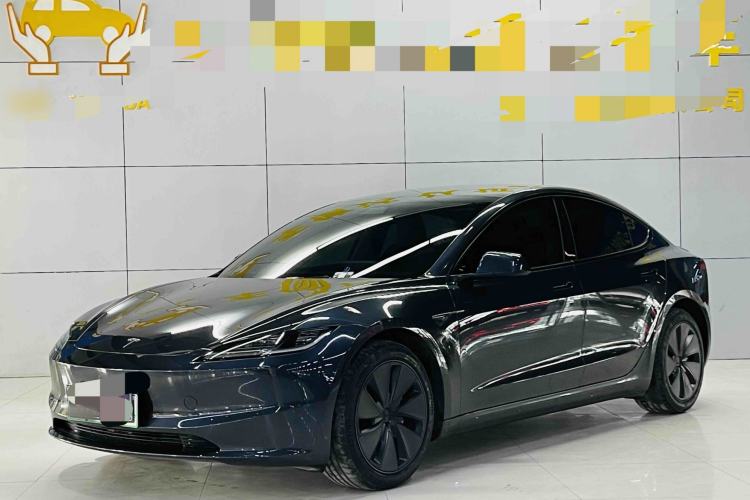 Used Tesla Model 3 2023 Long-Range All-Wheel-Drive Version
