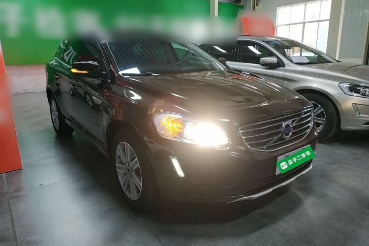 Used Volvo XC60 2017 T5 AWD Smart Upgrade Edition
