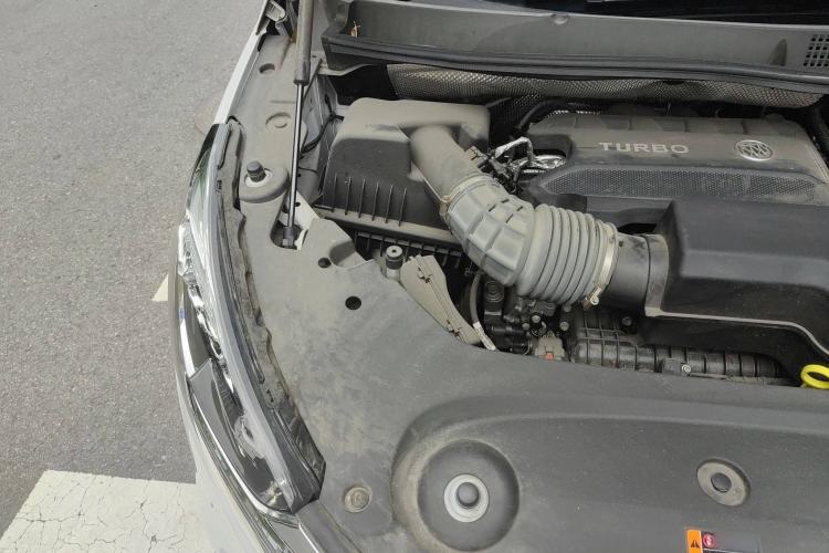 Used Buick GL8 2022 ES Land Cruiser 653T Luxury Model
