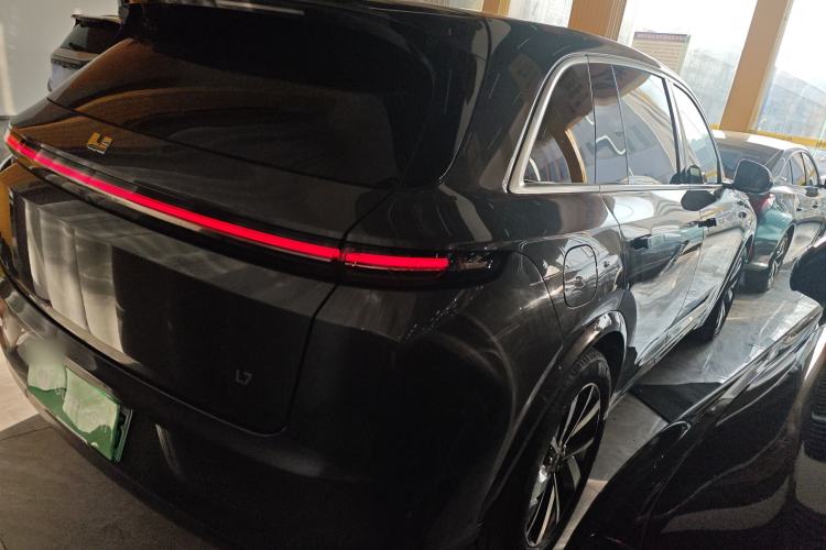 Used Li Auto L7 2023 Pro Model
