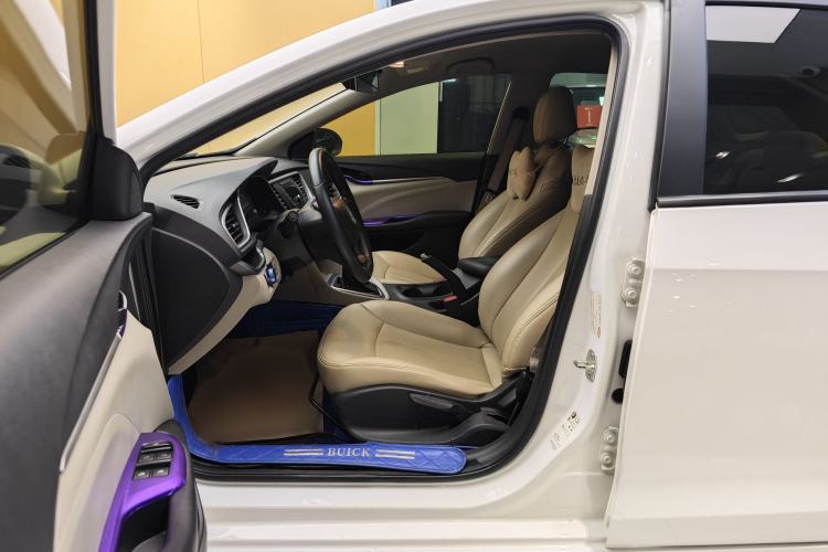 Used Buick GT 2018 15T Dual-Clutch Advanced Model China V Standard
