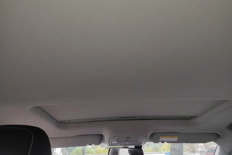 Used Roewe i6 2019 PLUS 1.6L CVT 4G Connected Flagship Deluxe Edition
