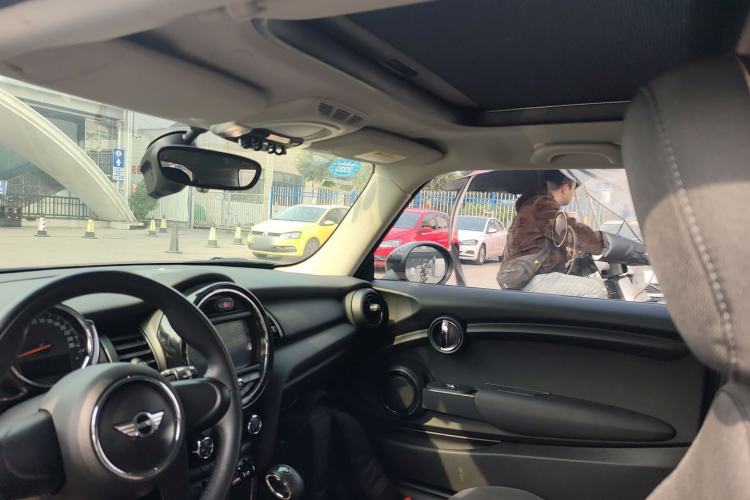 Used  MINI 2016 1.2T ONE