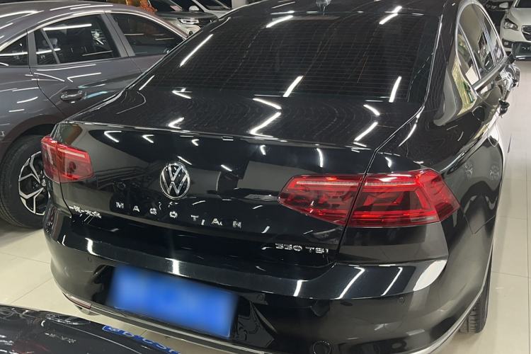 Used Volkswagen Magotan 2020 330TSI DSG Leading Model
